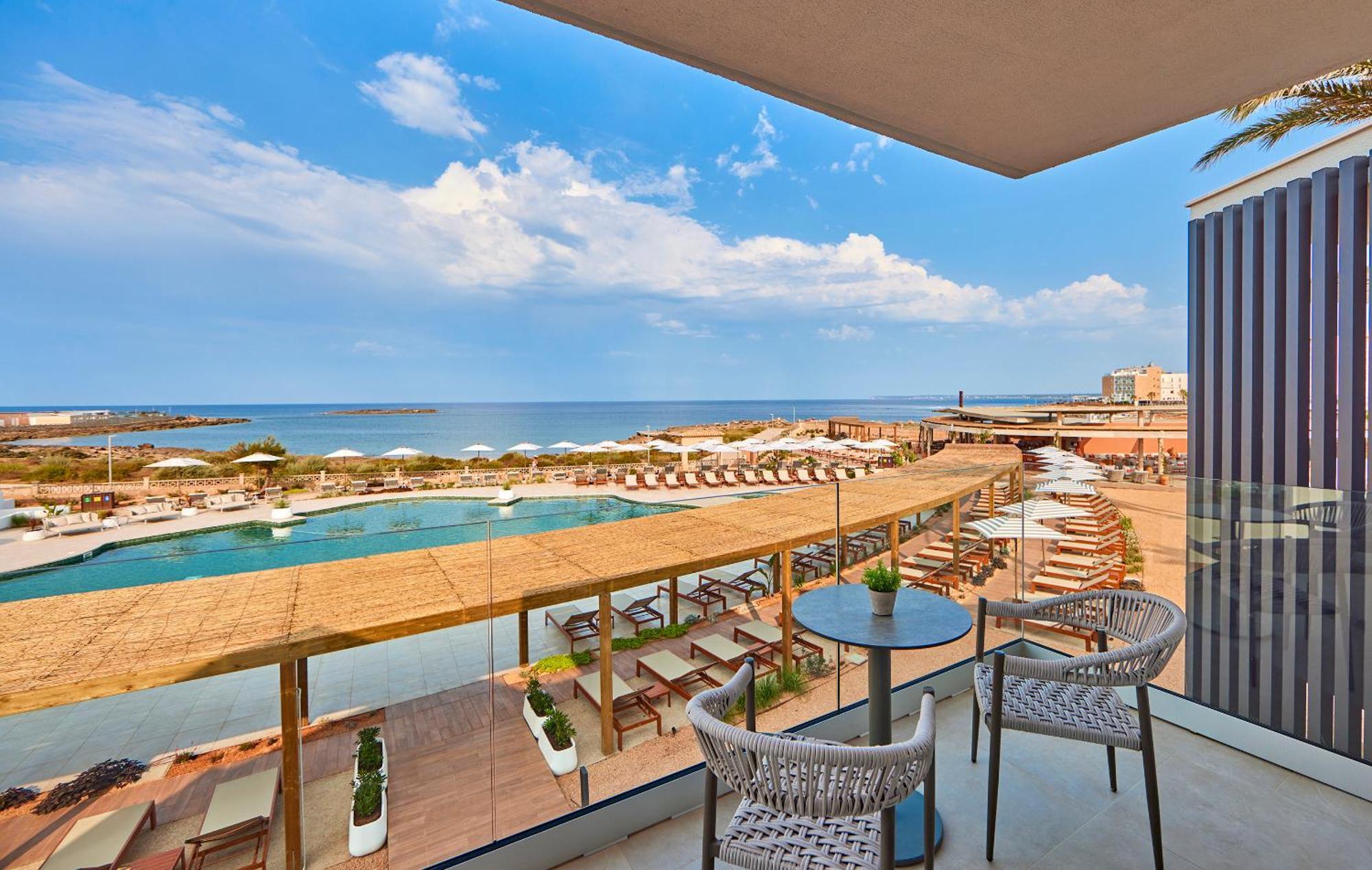 Universal Hotel Don Leon Colonia de Sant Jordi Esterno foto